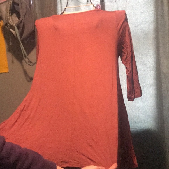 Top - Picture 4 of 7